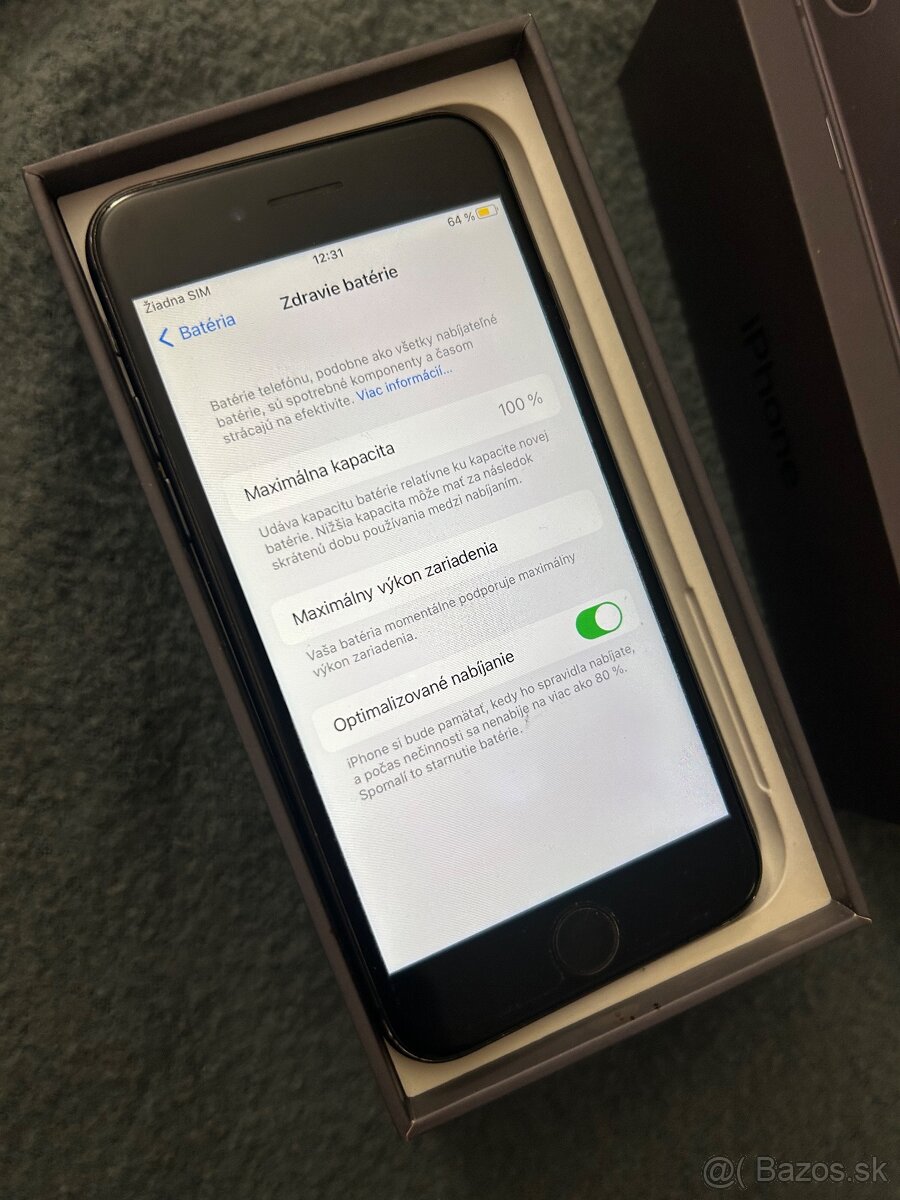 iPhone 8 64GB black - 100% batéria - 6