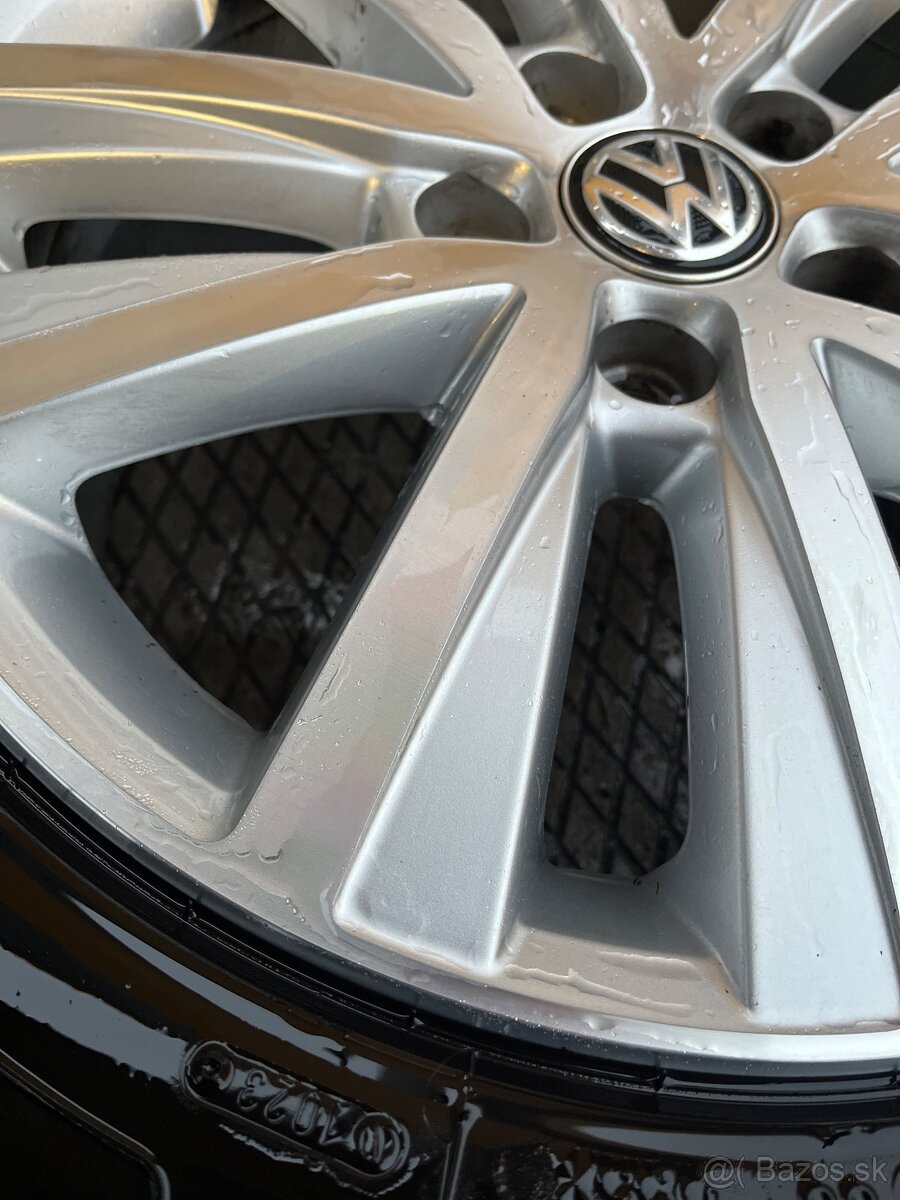 Vw T5 T6 letná sada 5x120 r17 - 6