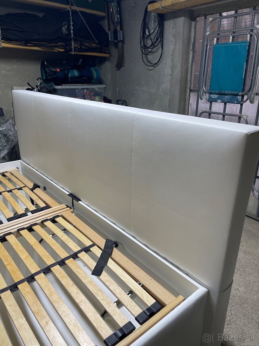 Polohovateľná posteľ - 6