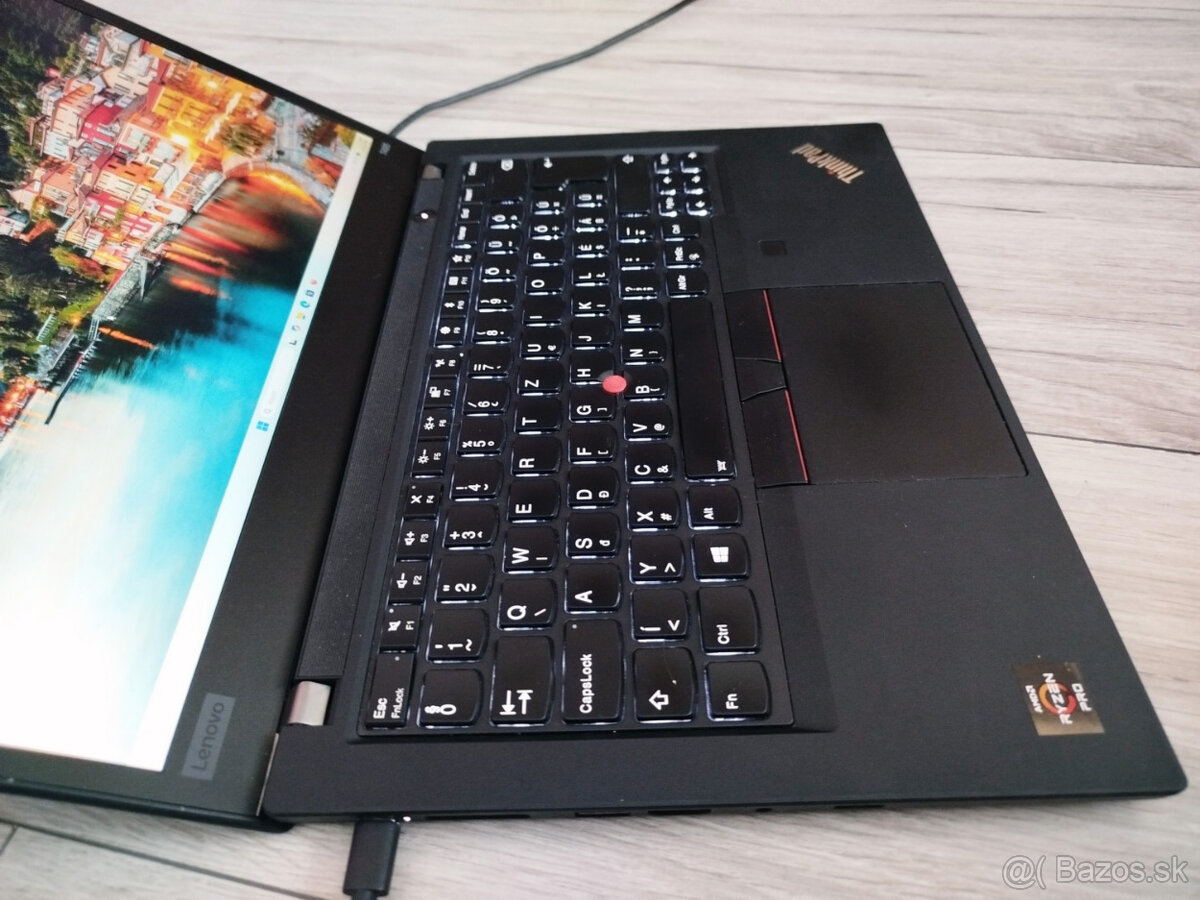 notebook Lenovo T495 - AMD Ryzen 7 Pro 3700u, 16GB, 512GB - 6