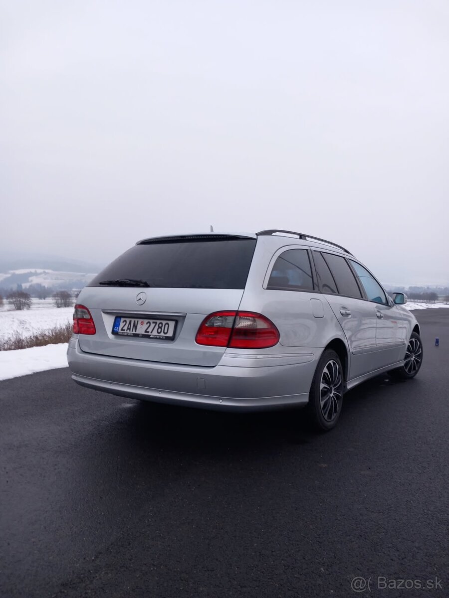 Mercedes-Benz E 320 CDI 4MATIC W211 - 6