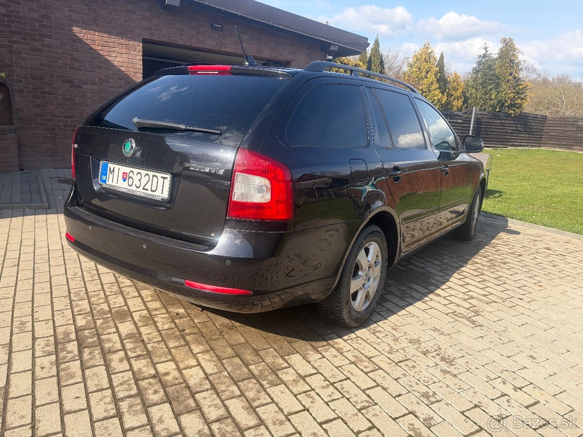 Škoda octavia combi 2.0 TDI automat - 6