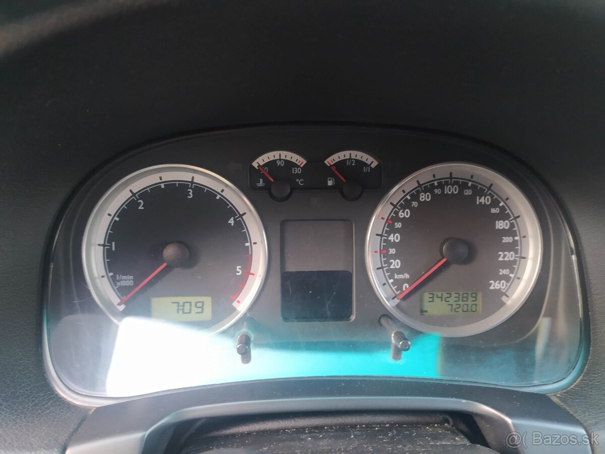 Volkswagen Bora 2001 - 6