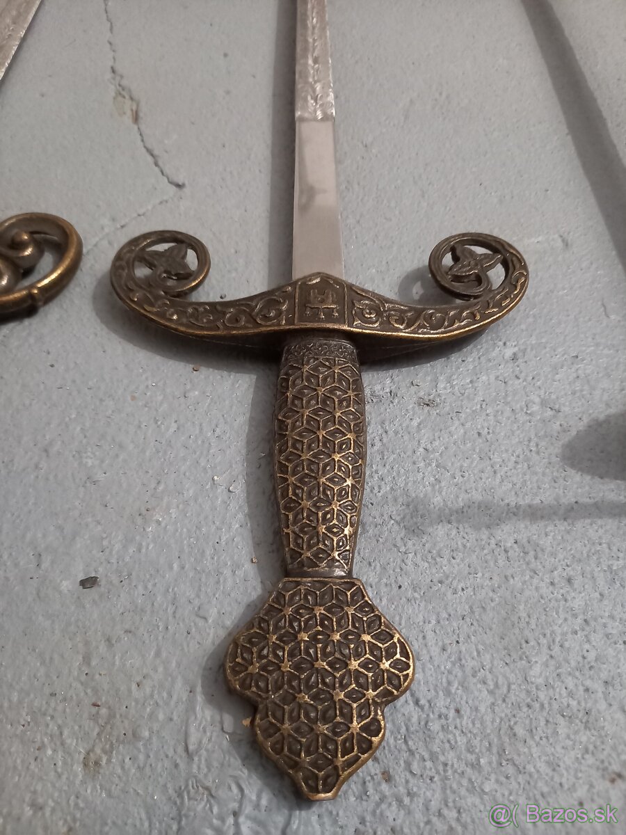 Sada šablí 5ks zo stojanom - 6