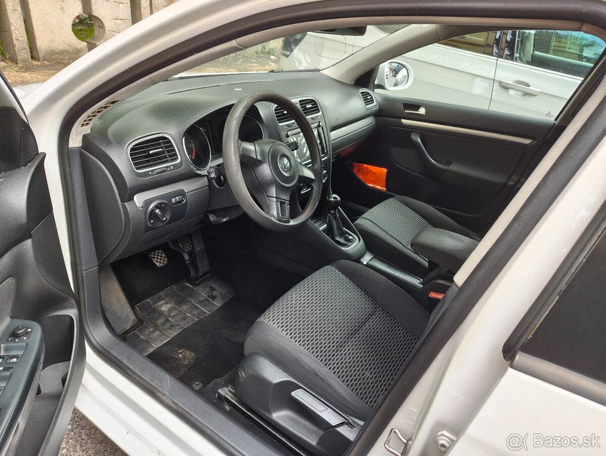 Volkswagen Golf 6 - 6
