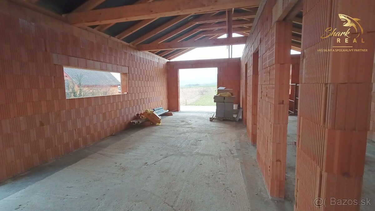 NOVÁ CENA Rozostavaný bungalov v krásnom prostredí - 6