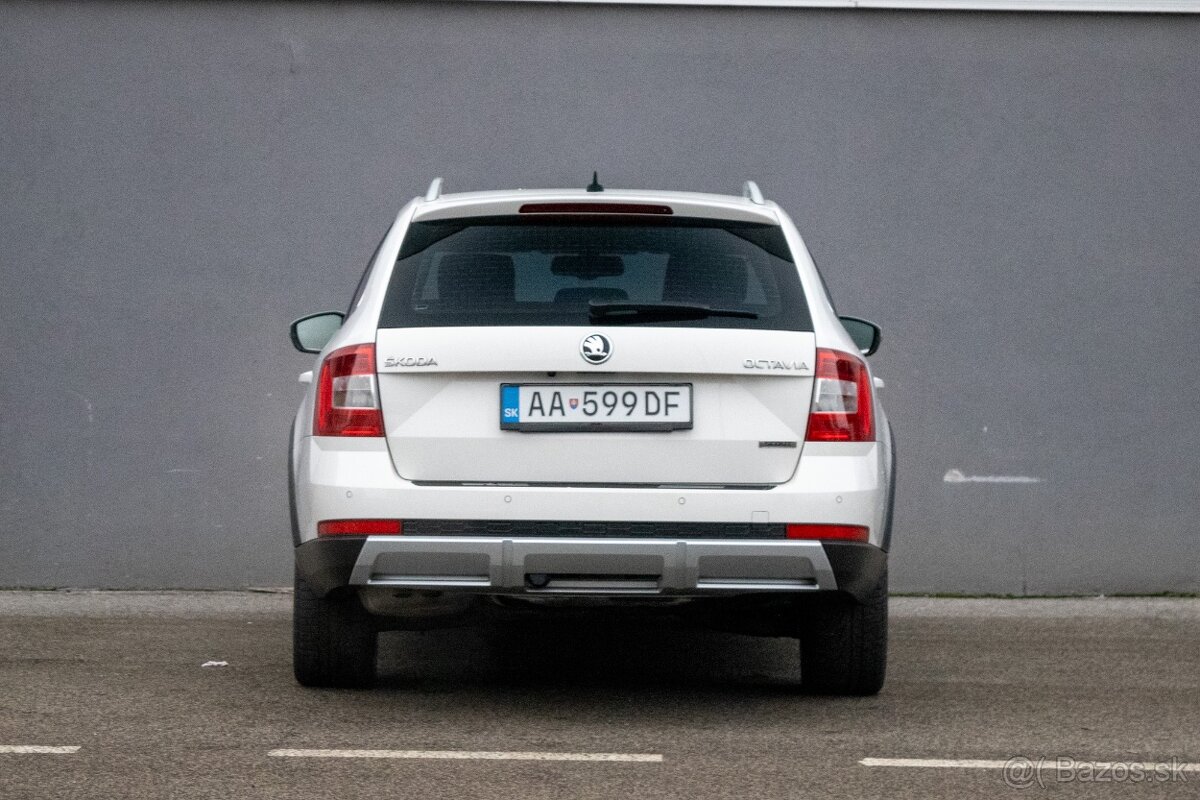 Škoda Octavia Combi SCOUT2.0 TDI DSG 4x4 - 6