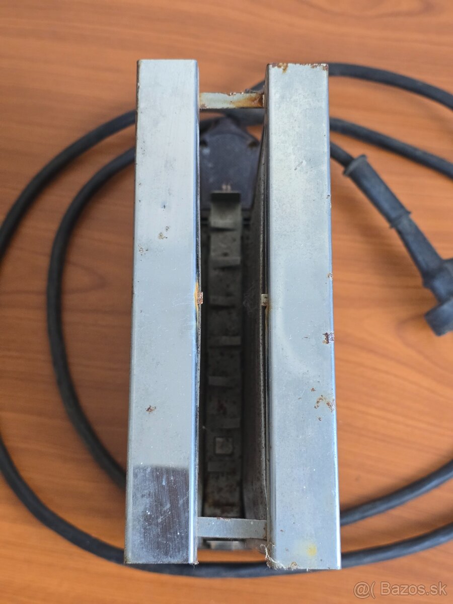 historický topinkovač Lava - 6