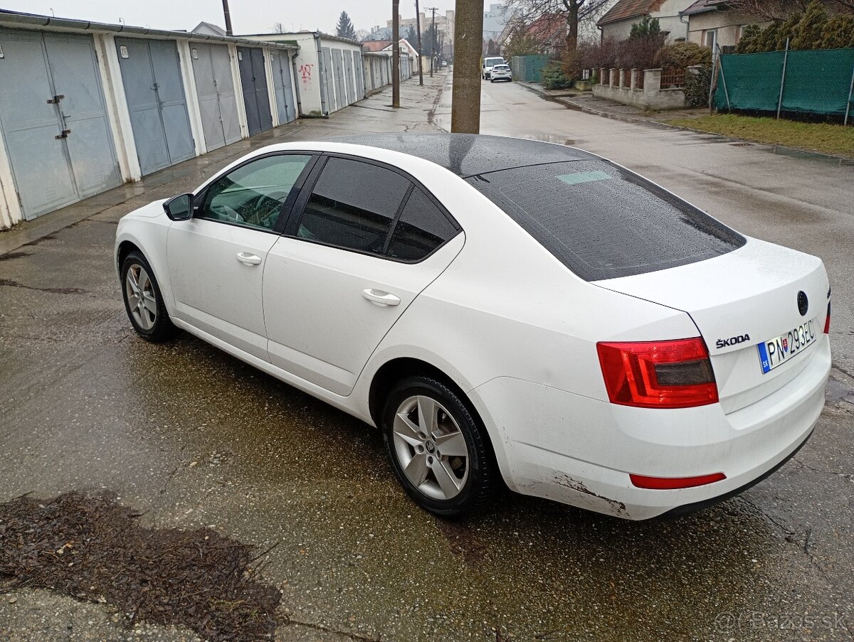 Škoda Octavia 1.6 TDI - 6