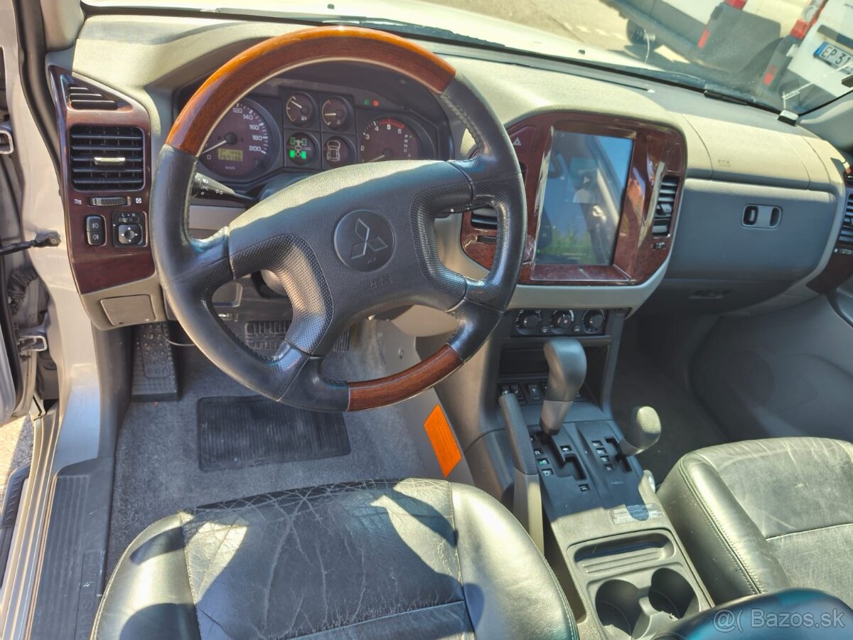 Predám Mitsubishi Pajero 3 - 6