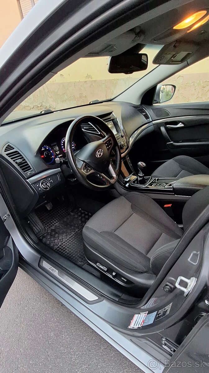 Hyundai i40 1.7 CRDI 104 KW - 6