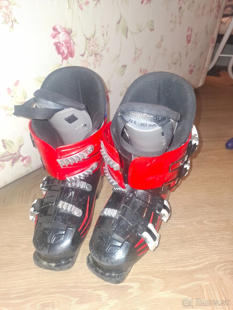 Dievčenske lyže a lyžiarky - 6