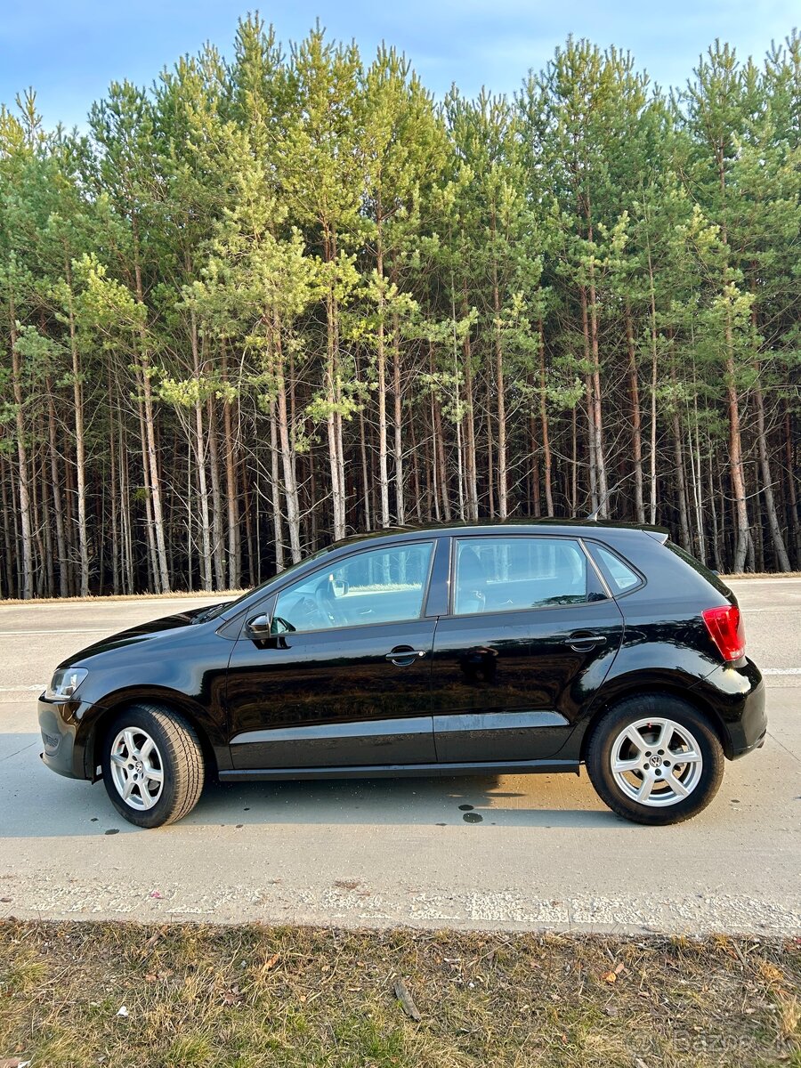 Predám VW Polo ComfortLine 1.4 MPI 63 kW - 6