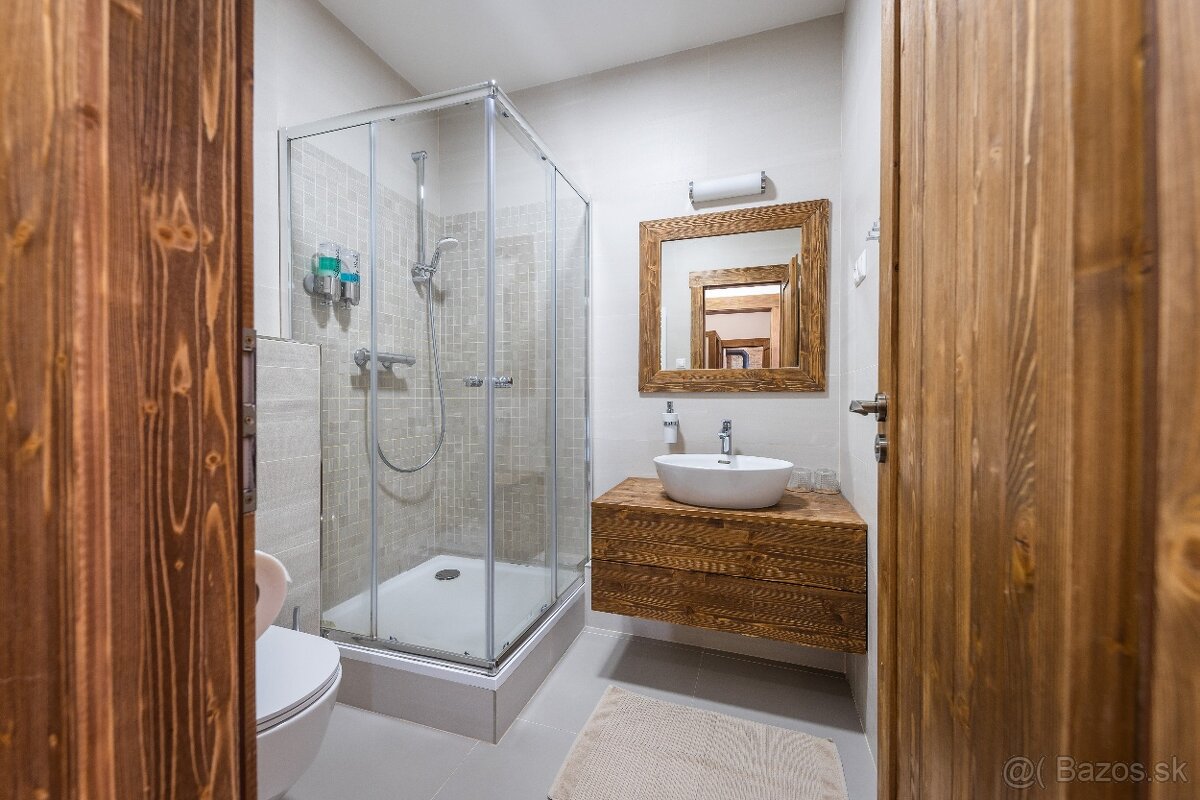 EXKLUZÍVNA PONUKA: 3X apartmán v Národnej kultúrnej pamiatke - 6