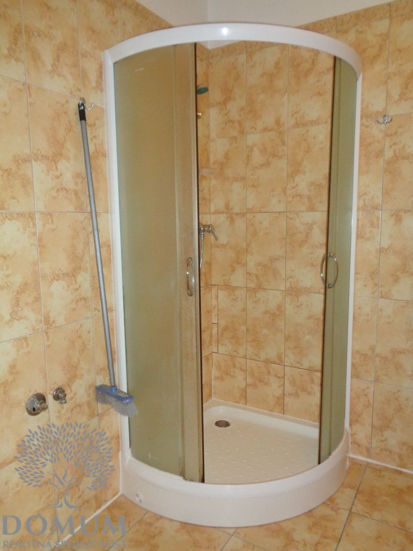 Ubytovacie zariadenie - Apartmánové byty Nové Mesto n/V - 6