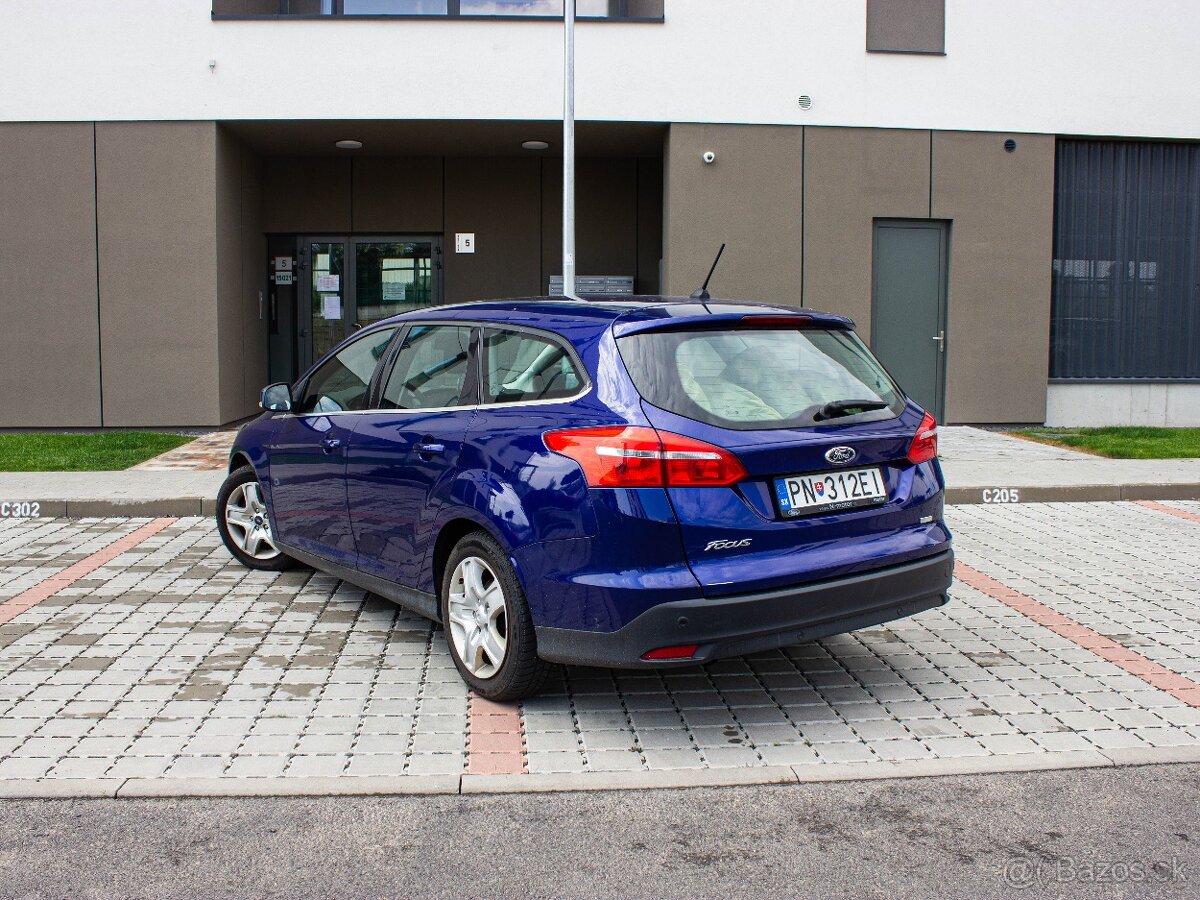 Ford Focus Kombi 1.0 EcoBoost 125k Titanium - 6