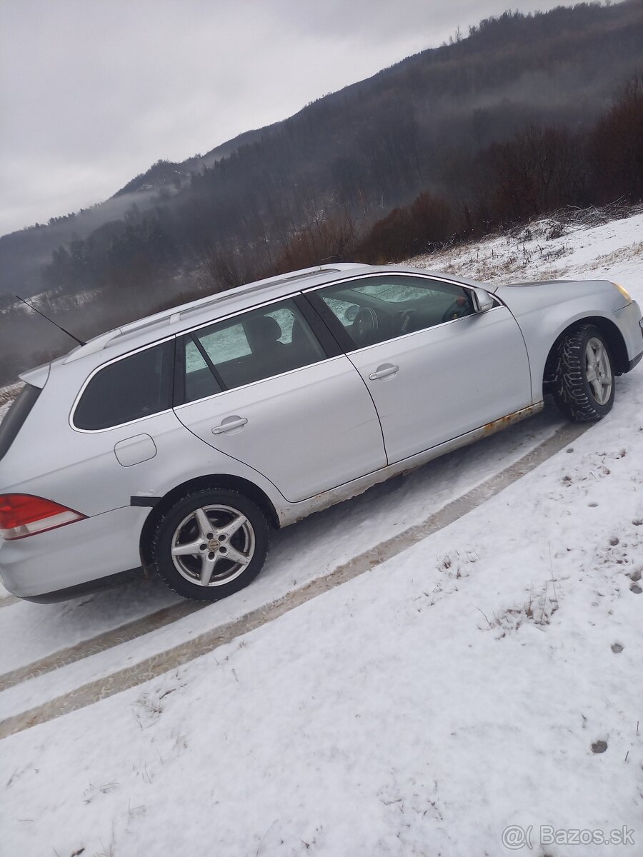 Wolsvagen golf 1.9 77 kW - 6