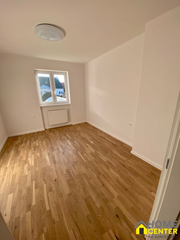PREDAJ 3 izbový, tehlový byt v centre - KOMÁRNO - 6