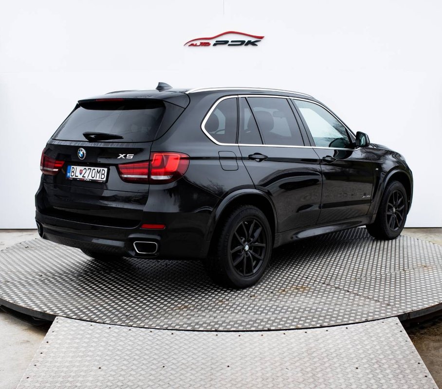 BMW X5 xDrive30d A/T, 190KW, A8, Mpacket - 6
