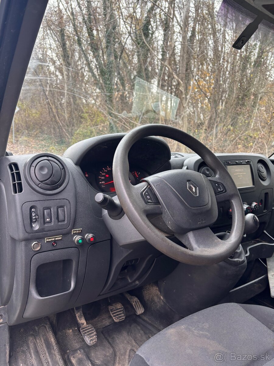 Renault master vysuvna plošina - 6