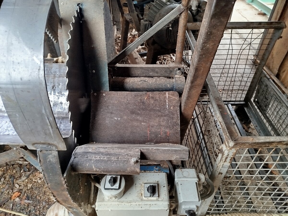 Štiepací automat - 6