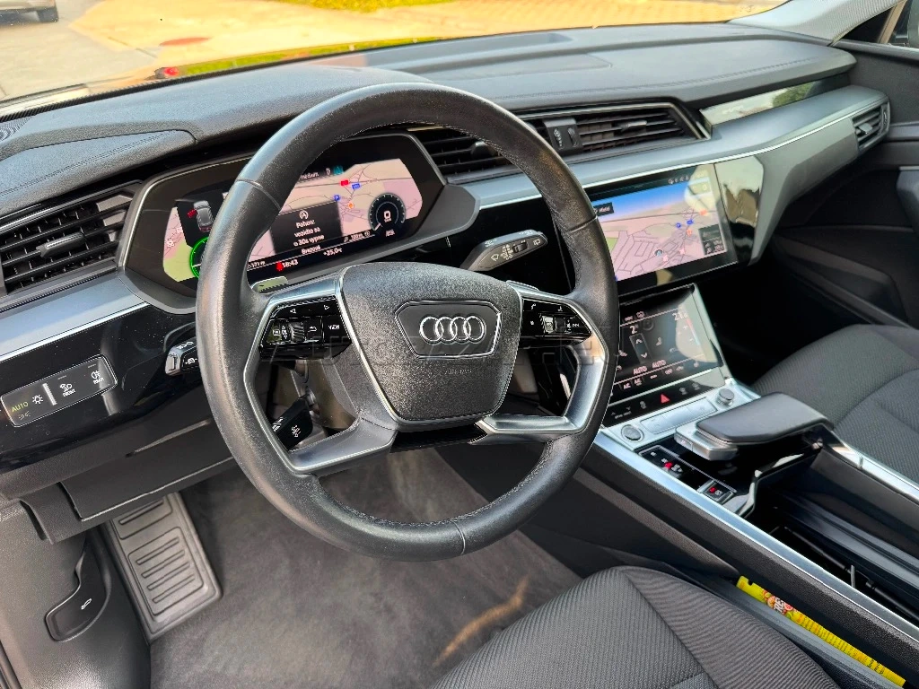 Audi e-tron 50 quattro Advanced model 2021 - 6