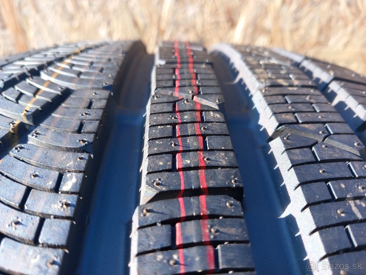 245/40 r18 zimne pneumatiky - 6