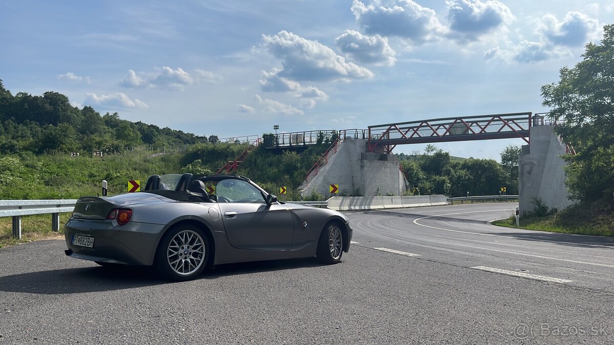 BMW Z4 E85 3.0i - 6