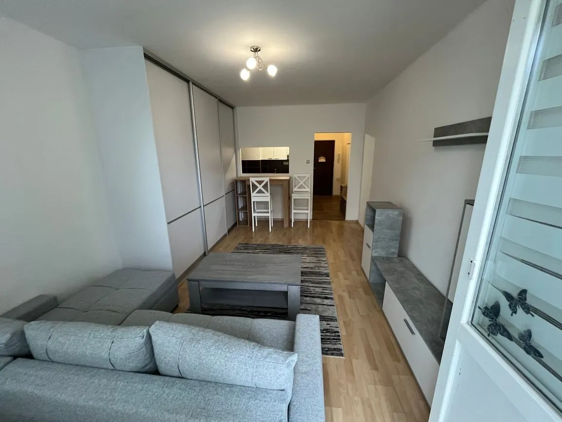 NA PRENÁJOM GARSÓNKA TRENČÍN, JUH - 6