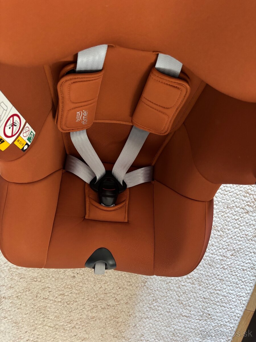 Autosedačka Britax Römer Dualfix iSense BundleFlex 2021 - 6