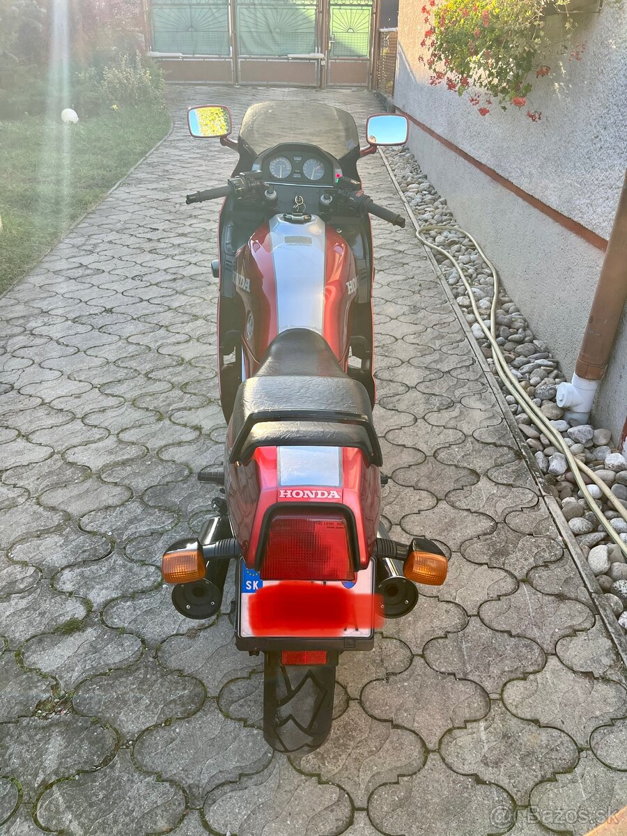 Honda vf 1000 f2 - 6