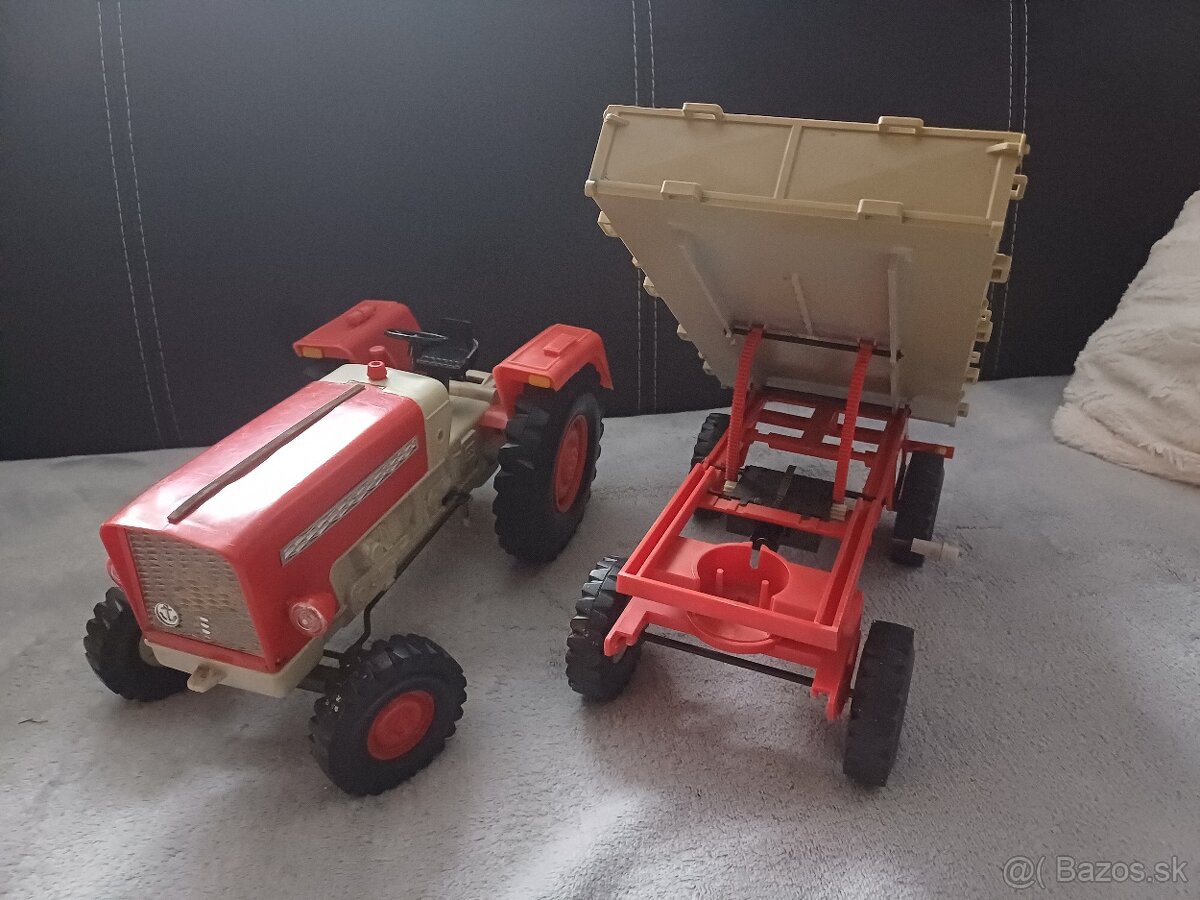 Predám traktor piko anker. - 6