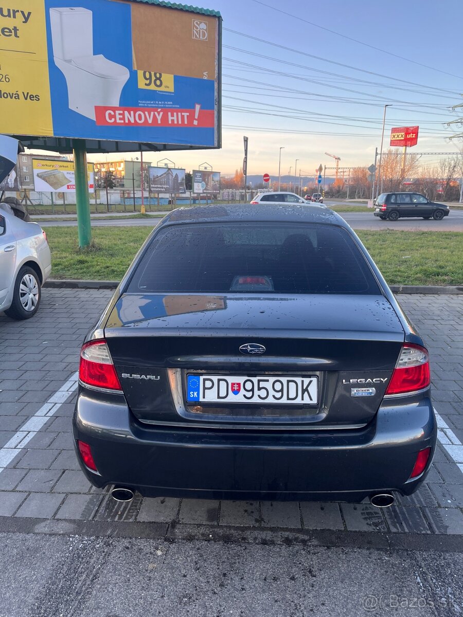 Subaru Legacy 2.0D - 6