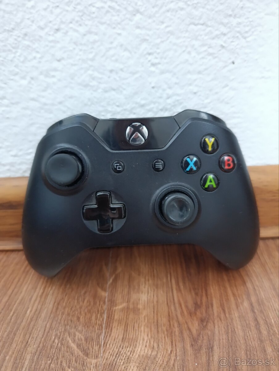Xbox One 500GB + Kinect + 1 ovládač + Bonus FIFA 19 zadarmo - 6