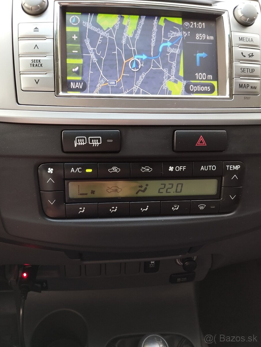 Toyota Hilux 3.0D4D automat - 6