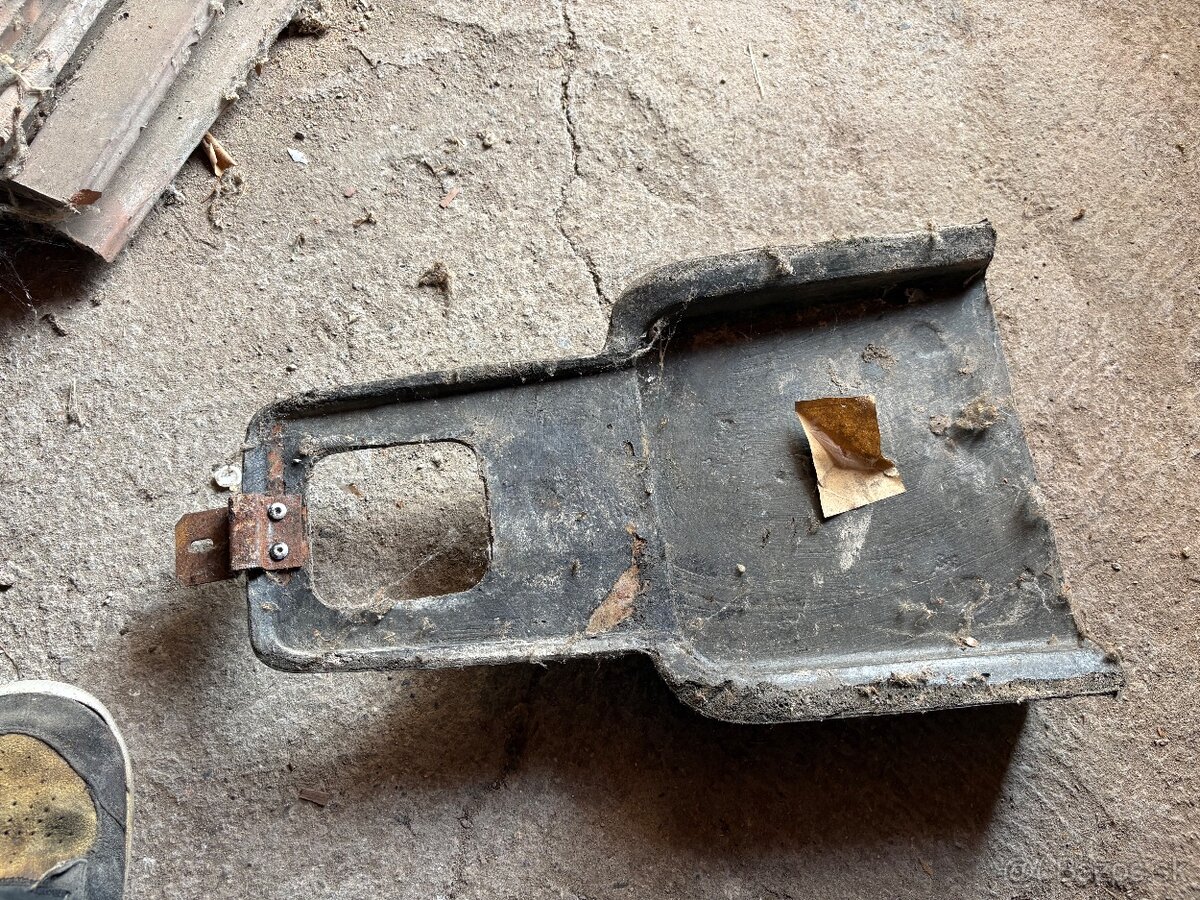 Popolník stredový panel Lada Žiguli - 6