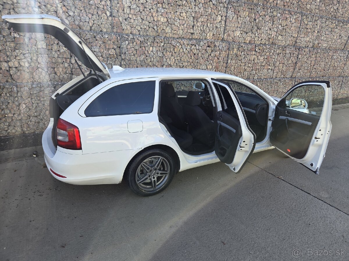 Škoda Octavia 2 facelift 1.6 TDI (77kw) - 6