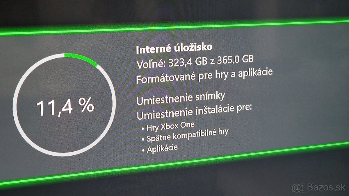 Xbox One S 500GB + joypad a hry - 6