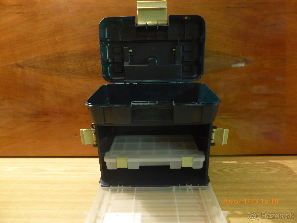 Predám rybársku skrinku - podsedák - 6