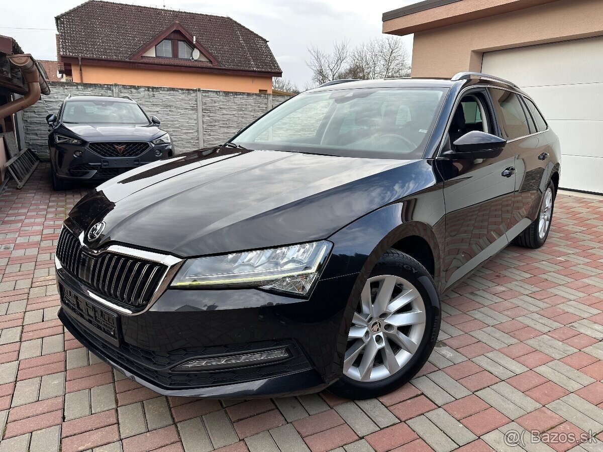 Škoda Superb III Combi Facelift - 6