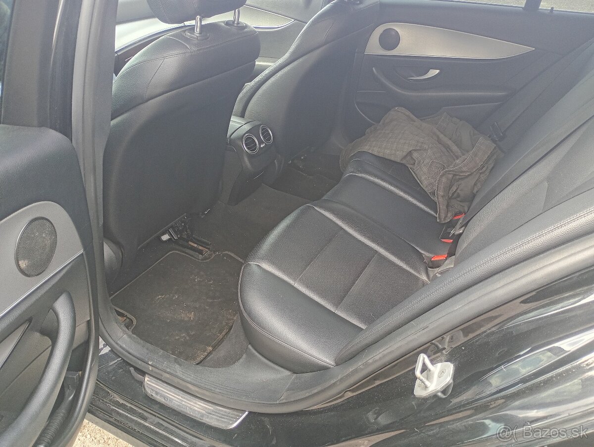 Predám Mercedes E220 ročník 2017 w213 - 6