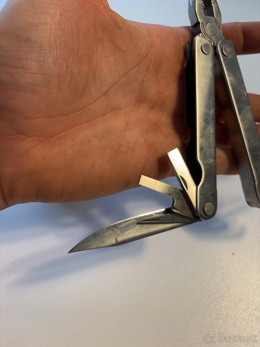 Leatherman multitool - 6