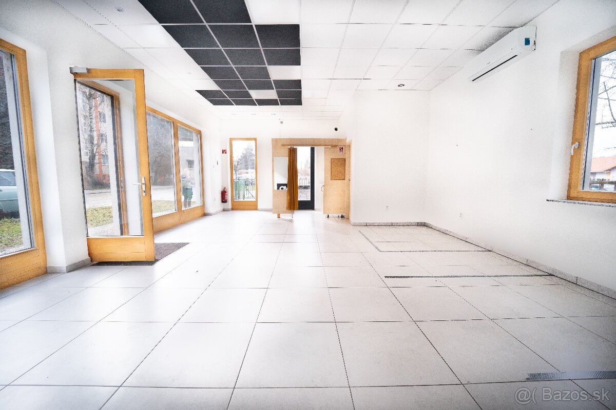 Predaj polyfunkčnej budovy v centre mesta Vráble - 6