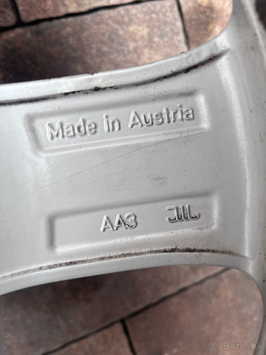 Predám org.hlinikové disky--Audi--R17 - 6