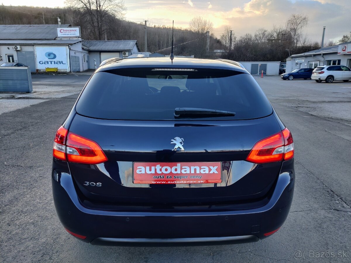 Peugeot 308 - 6