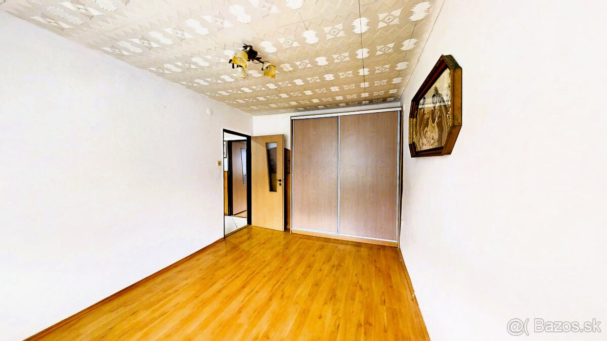 3-izb.byt - Považský Chlmec,ZA - 6