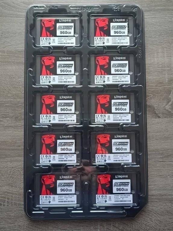 2,5" Kingston DC600M Enterprise 1/2/4 TB - Extrémna životno - 6