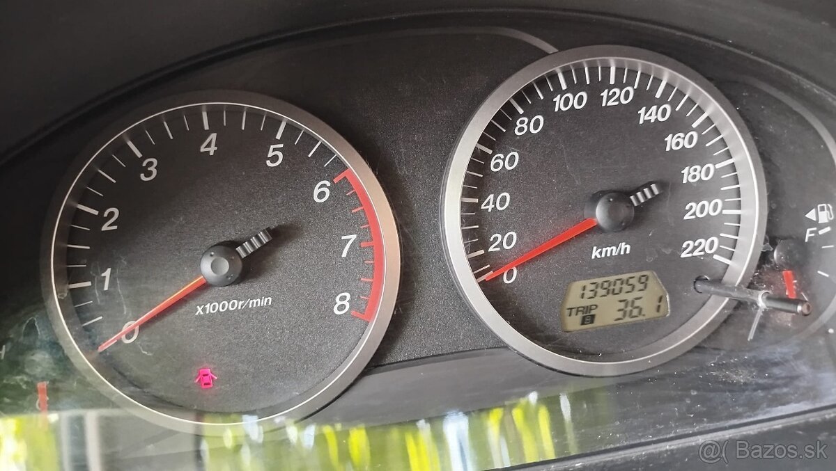 Mazda 2 1.25i, 55kW, rok 4/2006 - 6