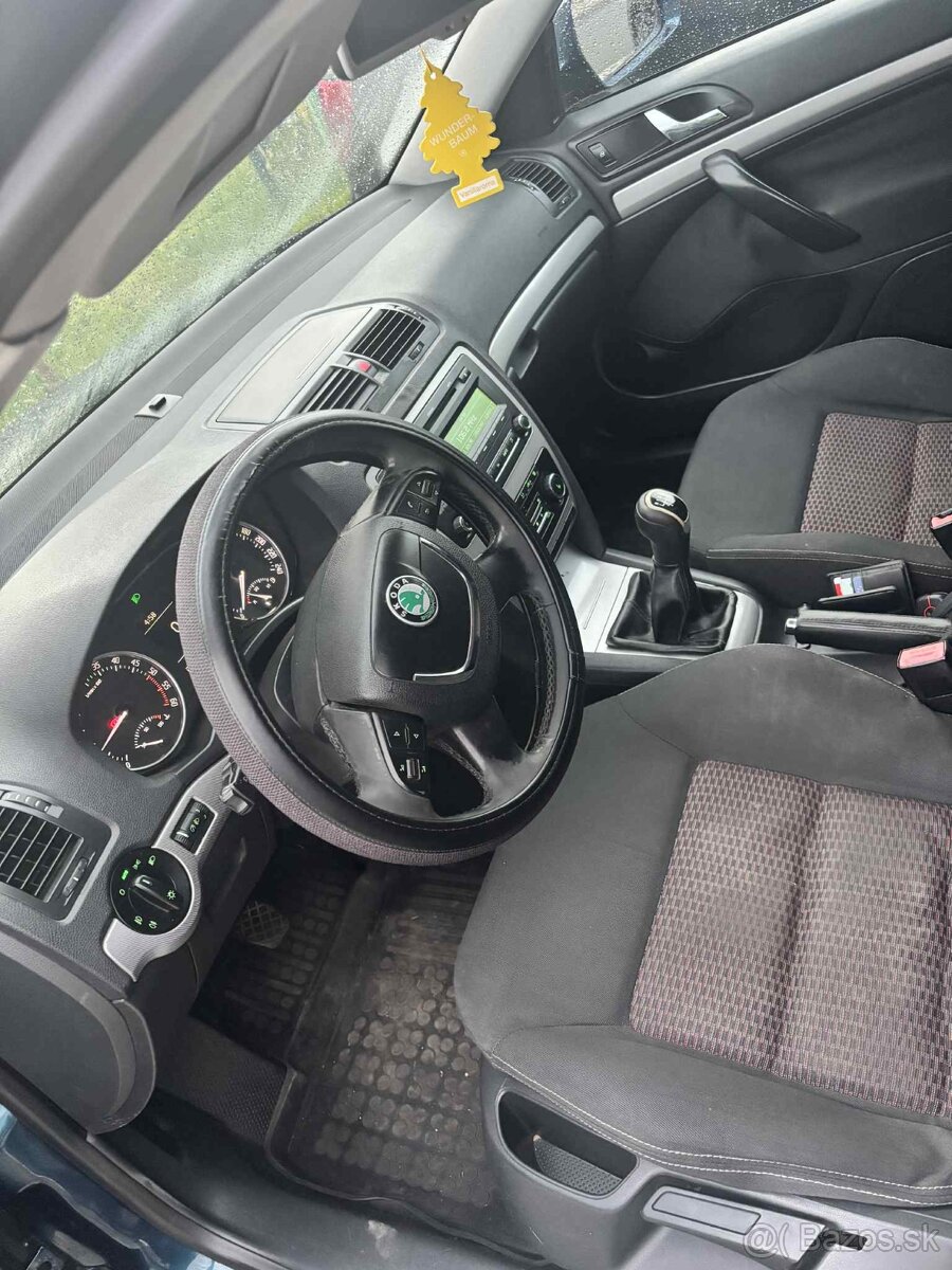 Škoda Octavia 2 Facelift 2012 1.6TDi - 6