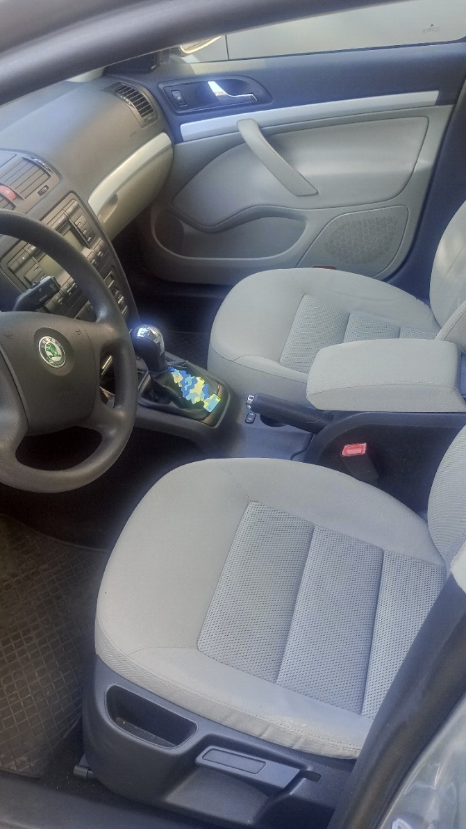 Škoda Octavia Combi 1.9 TDI - 6